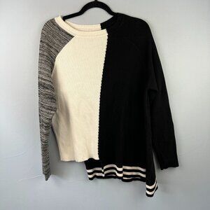 PLANET by Lauren G Asymmetrical Hemline Colorblock Sweater Black White Lagenlook